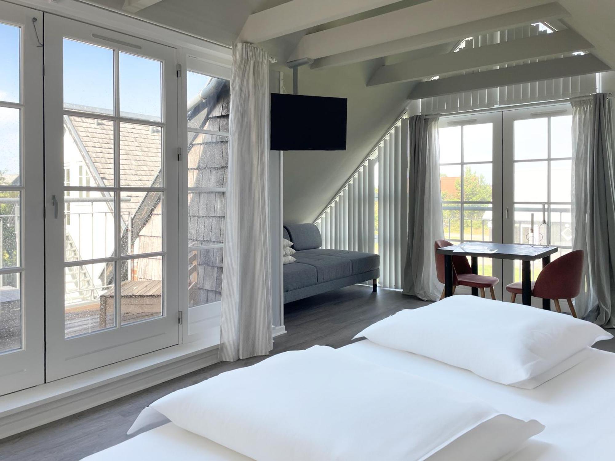 Hotel Strandgaarden Vesterø Havn Kültér fotó