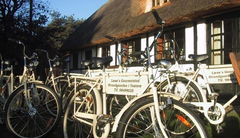 Hotel Strandgaarden Vesterø Havn Kültér fotó